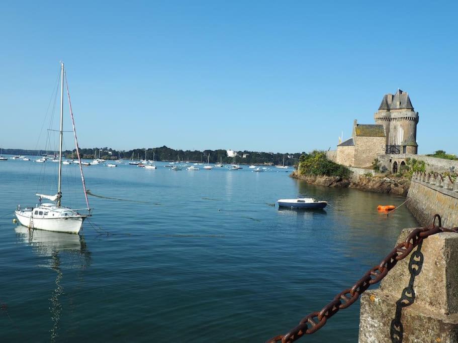 Appartement Duplex Et Terrasse A St Servan-St Malo Saint-Malo Eksteriør bilde