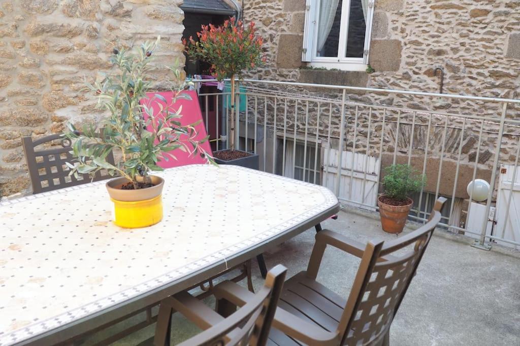 Appartement Duplex Et Terrasse A St Servan-St Malo Saint-Malo Eksteriør bilde